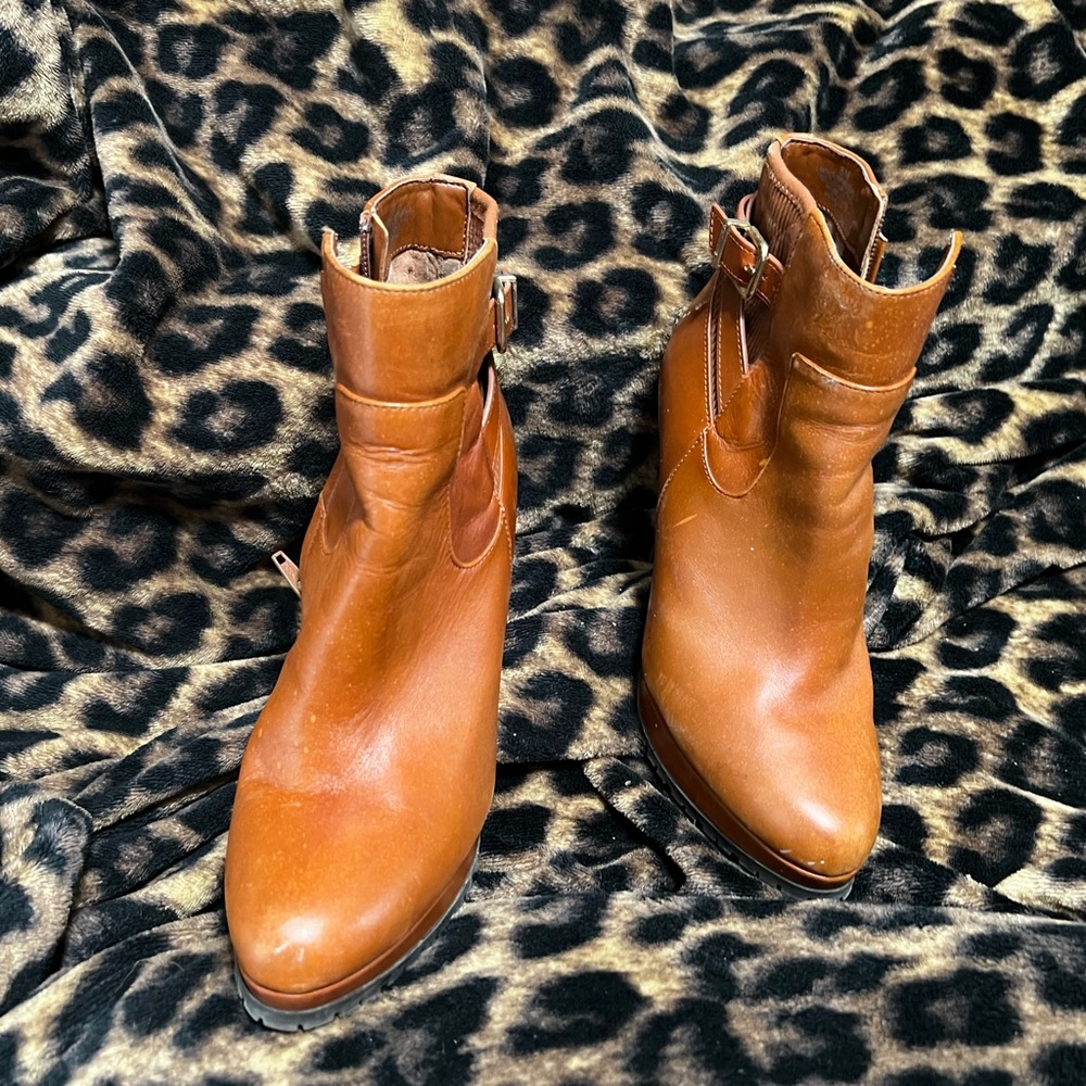 Booties - Picture 3 of 6